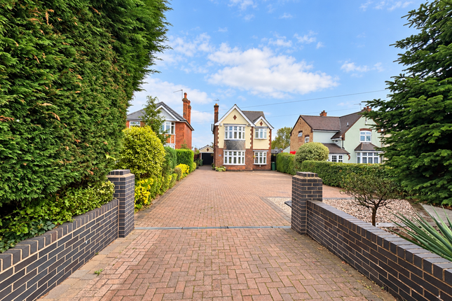4-bed detached on Leicester Road, Leicester, £575,000