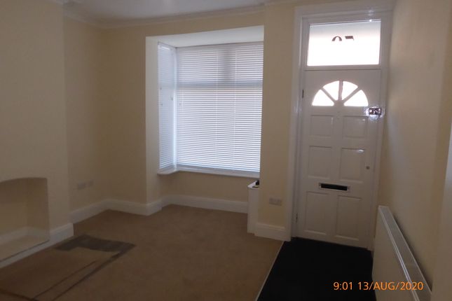 59, Thistleberry Avenue, Newcastle Under Lyme, Staffordshire photo 3