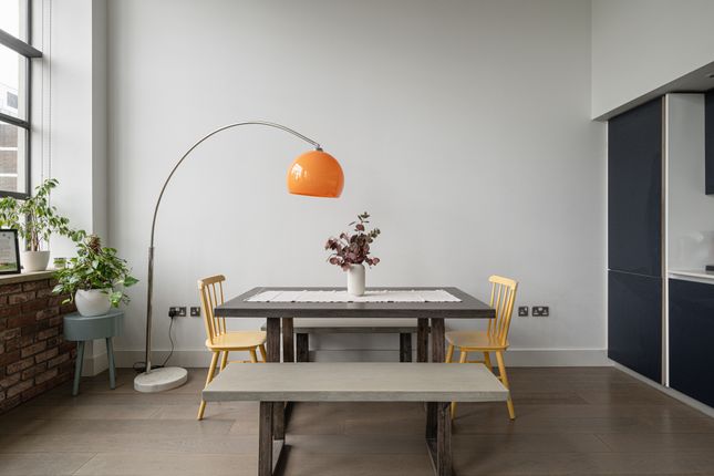21, Chatham Place, London photo 4