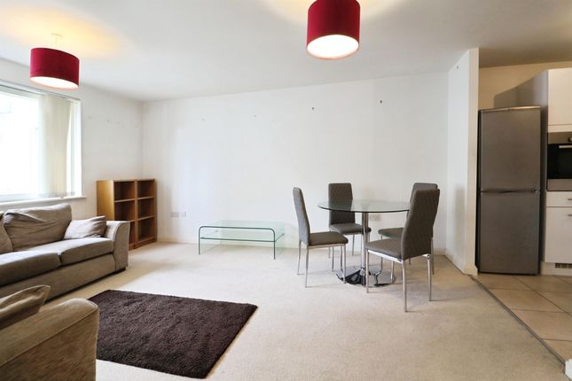 184, Hansen Court, Heol Glan Rheidol, Cardiff photo 2