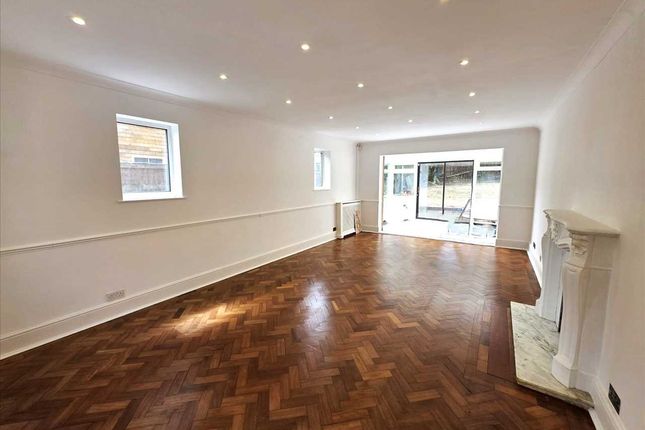 Flat 2, Chatsworth Court, Stanmore photo 4