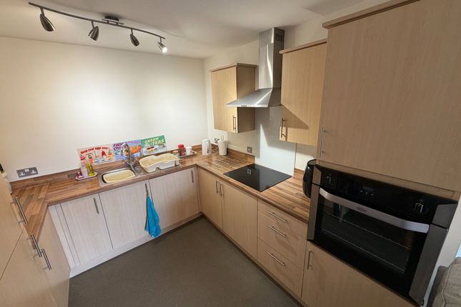 98, Whitley Court, Hayes Road, Paignton, TQ4 5XY photo 4