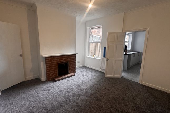 West End Avenue, Bentley Doncaster South Yorkshire photo 5