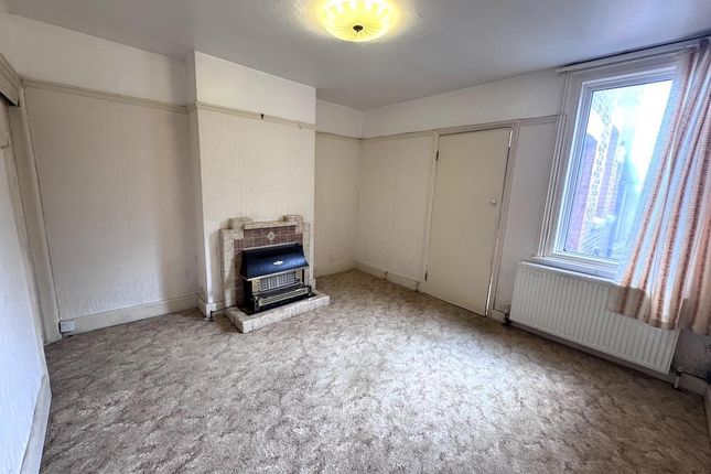 Meadow View, Honeycrock Lane, Redhill photo 4