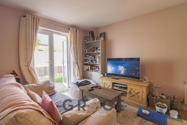 399, Foxhall Road, Ipswich photo 2