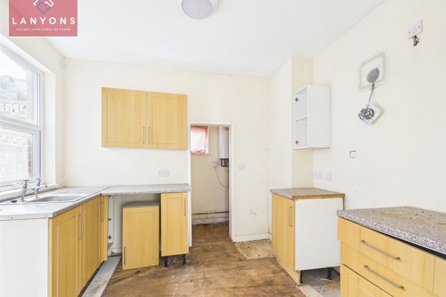 28, Ynys Street, Porth photo 5