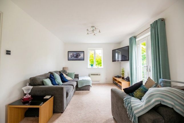 Flat 20, Spencer House, Leigh-on-Sea photo 5