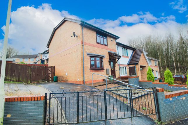 Thumbnail Property to rent in Cefn Close, Glyncoch, Pontypridd