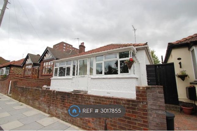 Walford Road, Uxbridge photo 3