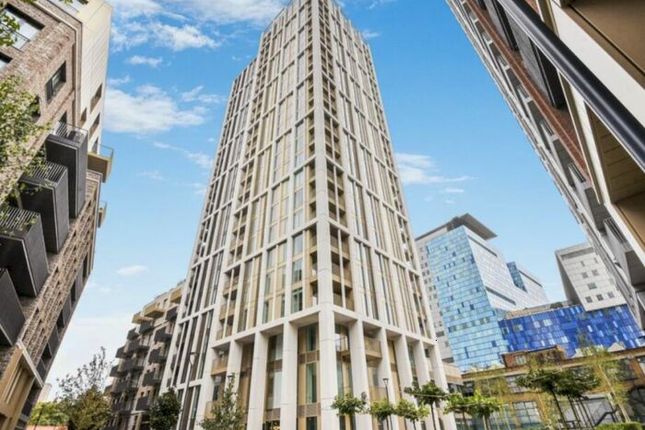 2-bed flat on Apartment 403 Bouchon Point,, Bouchon Point, London, £530,000