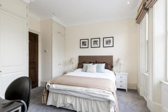 12C, Hyde Park Street, London photo 2