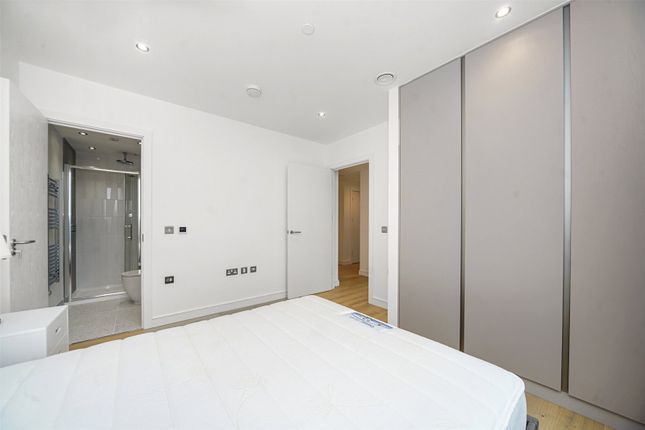 Thumbnail Flat for sale in Canning Road, Walthamstow, London
