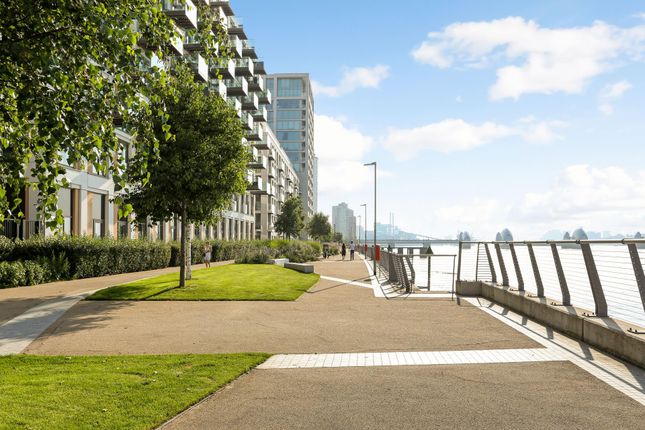 Flat for sale in Kelson House, Royal Wharf, London
