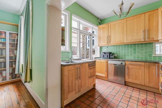 44, Grovelands Road, London photo 4