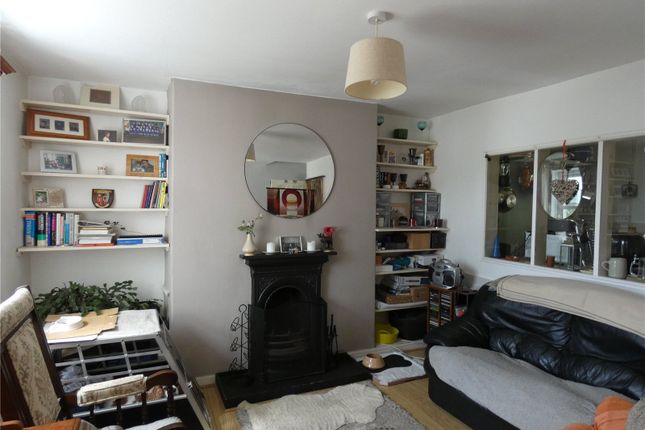 5, Goronwy Street Number Two, Bethesda photo 2
