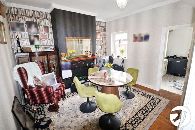 10, Raglan Road, Belvedere photo 4