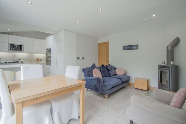 6, Church Street, Wetherby photo 3