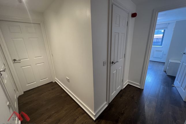 Apartment 10 10b, Moss Street, Liverpool photo 3