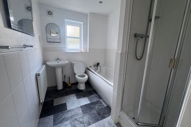 Apt 7, Lathom Court, Liverpool photo 3