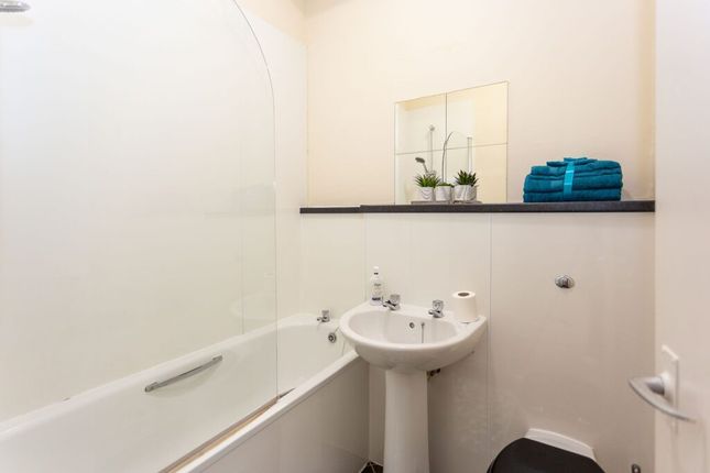 Flat for sale in Morrison Street, Edinburgh