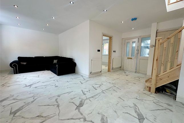27, Wilmot Drive, West Midlands photo 4