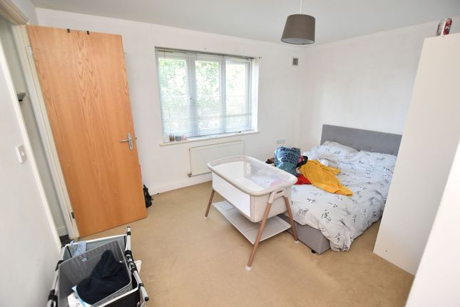 26 Wherry Close, Margate photo 5