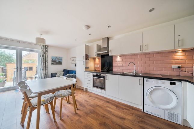 1, James Lloyd Drive, York photo 4