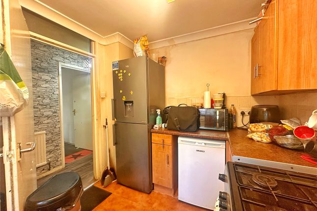 97, Bellott Street, Manchester photo 4