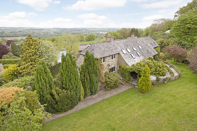 Thumbnail Detached house for sale in Ben Rhydding Drive, Ilkley