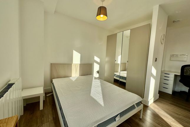 Apt 56, Queens House, Coventry photo 4