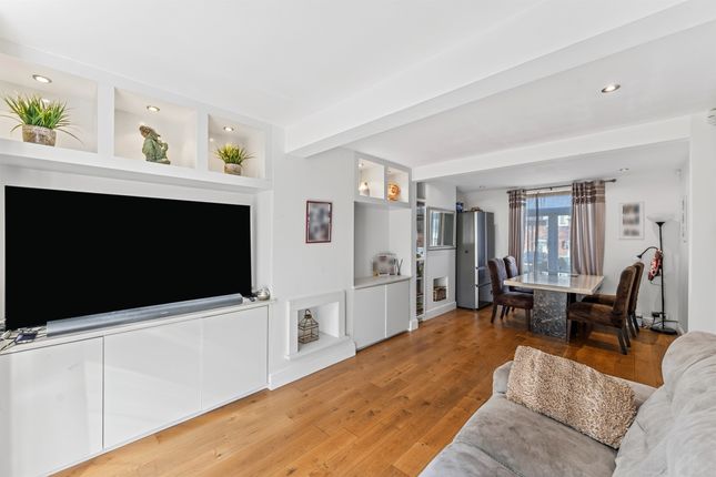 75, Garendon Road, Morden photo 4