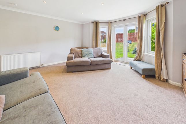 43 Marleon Field, Elgin photo 2