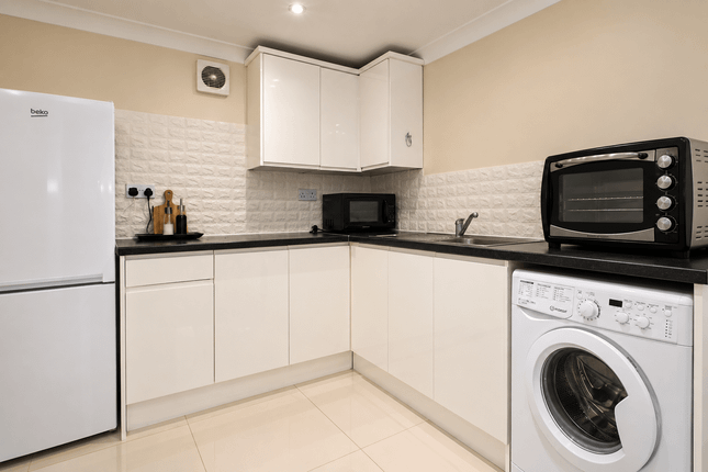 96A, Rosemary Avenue, Hounslow West photo 5