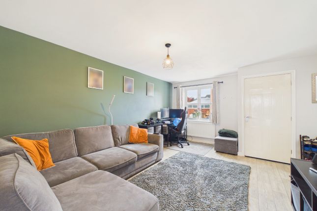 44 Swallow Road, Driffield, East Riding of Yorkshire photo 3
