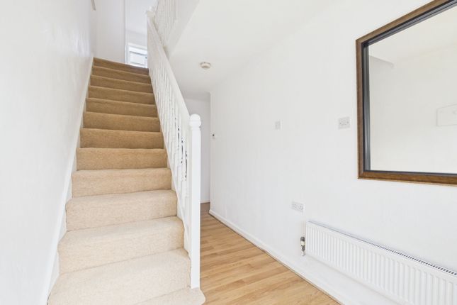 70 Overton Court, Barton-Upon-Humber photo 3