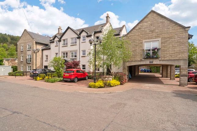 Thumbnail Property for sale in Innerleithen Road, Peebles