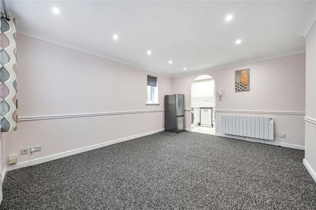 Flat 22, Baydon Court 2-8,, Durham Avenue, Bromley photo 4