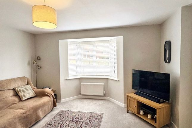 18 Jackson Road, Coalville photo 2