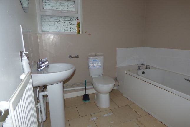 3, Vale View Terrace, Nantymoel photo 3