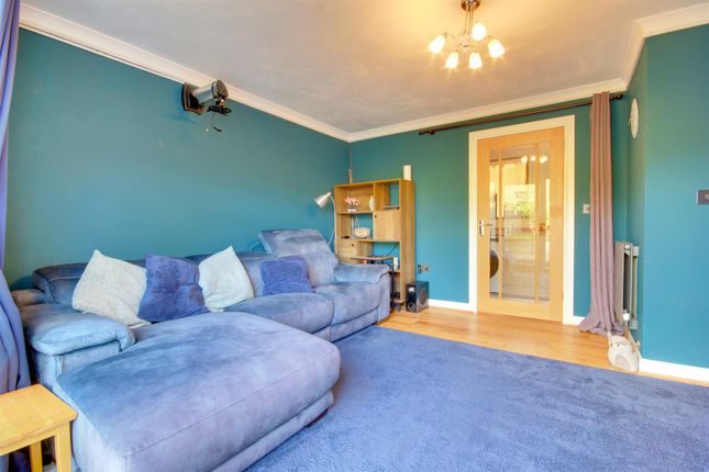 13, Jubilee Avenue, Warboys photo 4