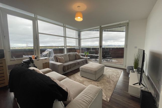 Flat for sale in Waterfront West, Brierley Hill, Dudley