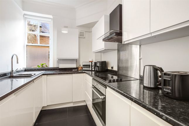 Flat 31,, Arlington Park Mansions, London photo 4