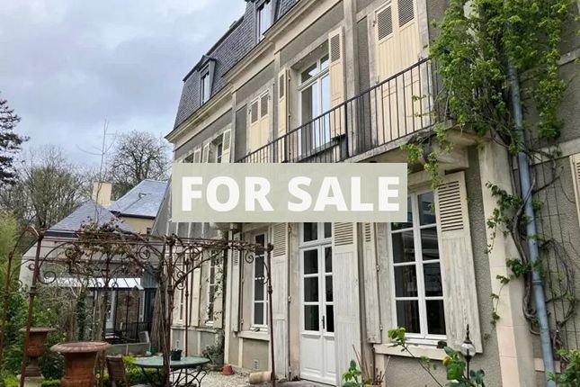 Property for sale in Saint-Lo, Basse-Normandie, 50000, France