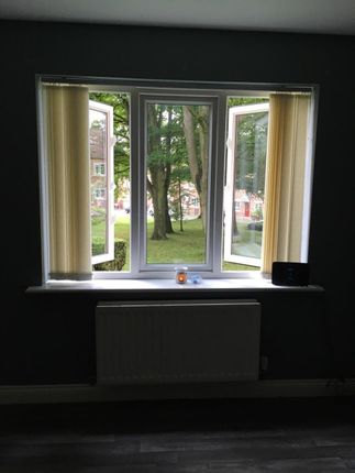 96, Ash Court, Leeds photo 5