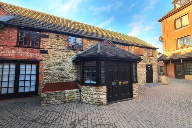 Barn conversion for sale in High Street, Rushden