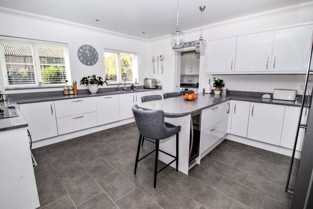Detached house for sale in The Cloches, Beeston