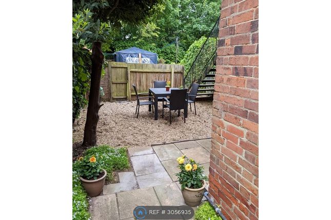 Flat   Ranelagh Road, Felixstowe photo 4