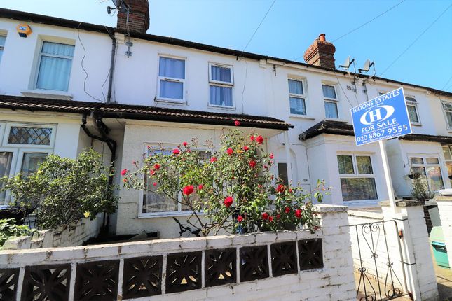 Terraced house for sale in Clarence Street, Southall