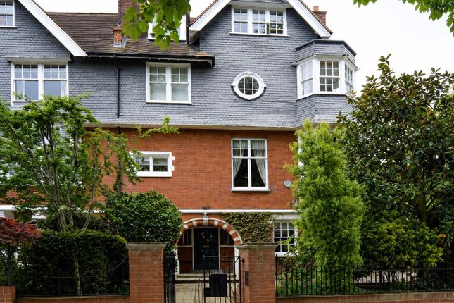 7-bed house on 4, Gainsborough Gardens, London, £26,000/mo