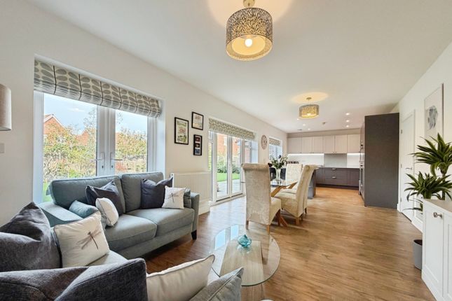 18, Long Meadow Drive, Ashford photo 3